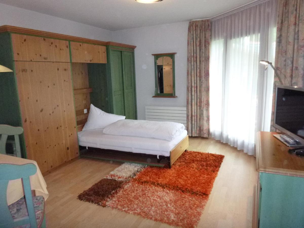 Appartements Garni Alpin Live Samnaun Chambre photo