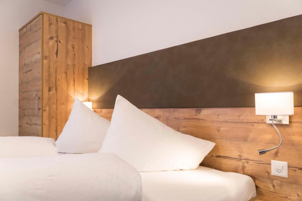 Appartements Garni Alpin Live Samnaun Chambre photo
