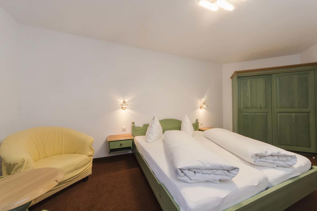 Appartements Garni Alpin Live Samnaun Extérieur photo