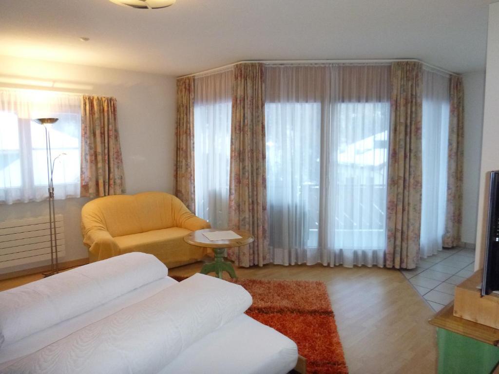 Appartements Garni Alpin Live Samnaun Chambre photo