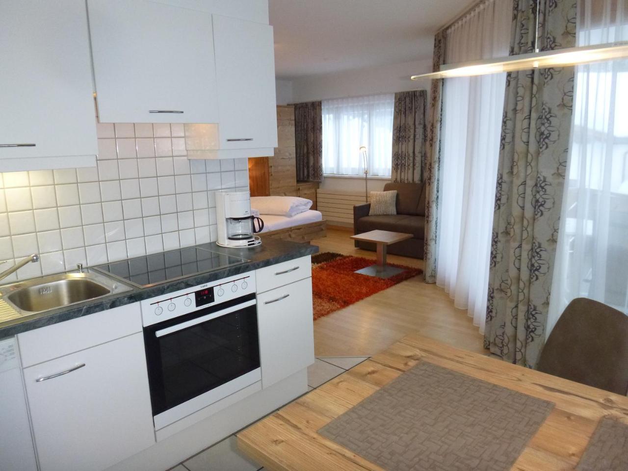 Appartements Garni Alpin Live Samnaun Extérieur photo
